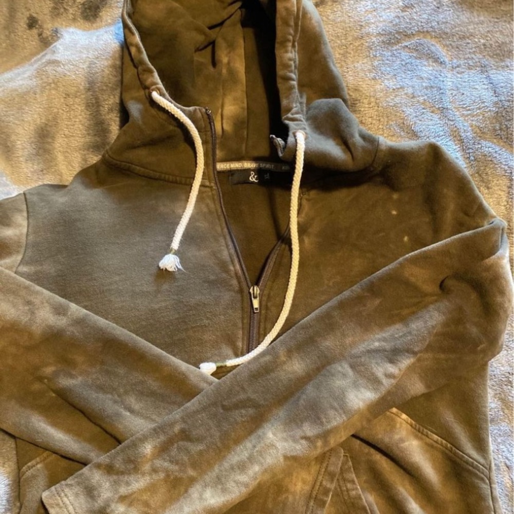 Ampersand Ave. Quarter Zip